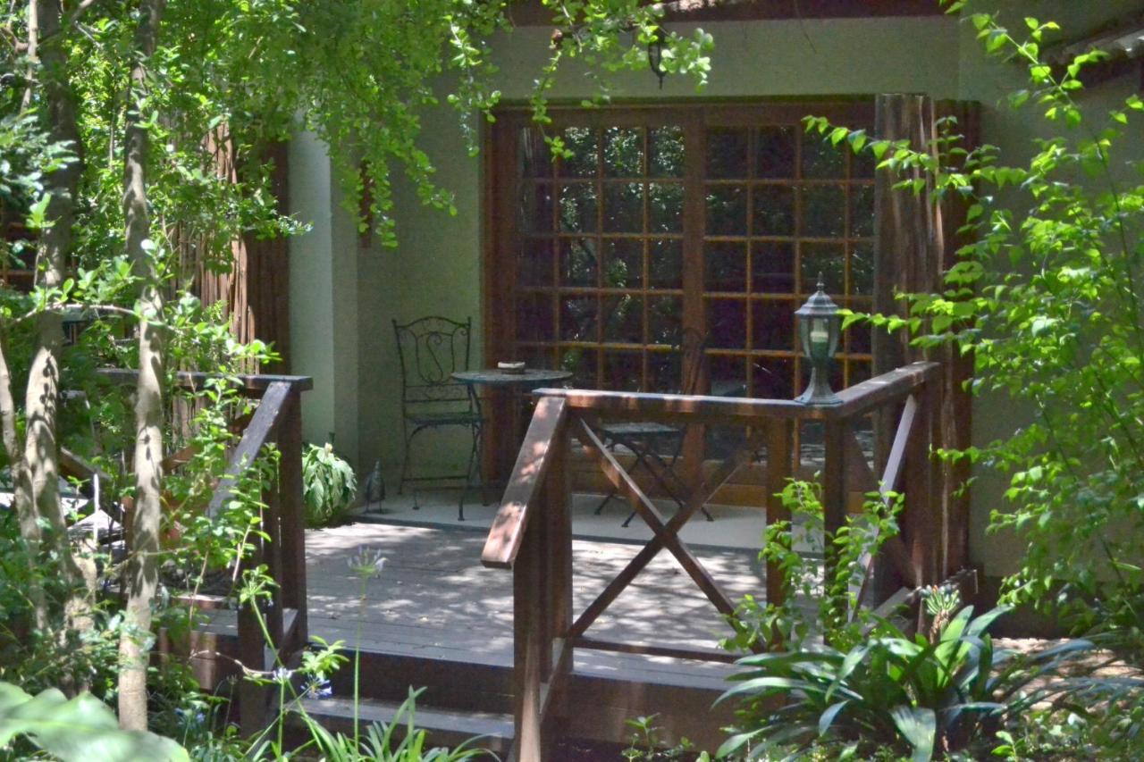 Lydall Wild Tranquil Garden Suites Johannesburg Bagian luar foto